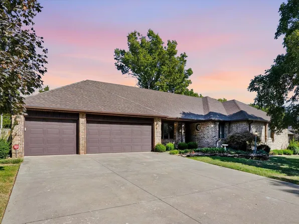 4045 E Linwood Street, Springfield, MO 65809