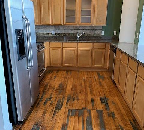 3rd image of 1520 Washington Ave APT 612