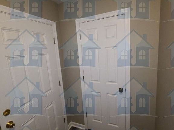 2nd image of 504 Herbert Ave