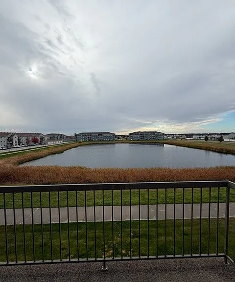 Urban Meadows Apartments — Photo 2
