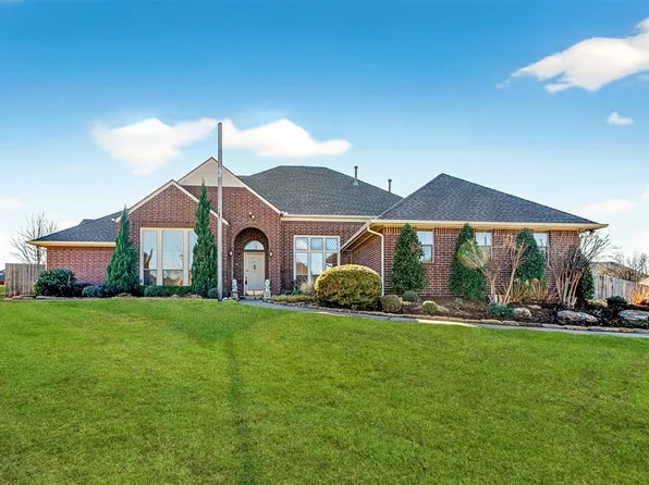 700 NW 153rd St, Edmond, OK 73013