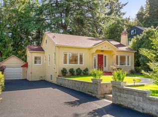 8922 SW Capitol Hwy, Portland, OR 97219