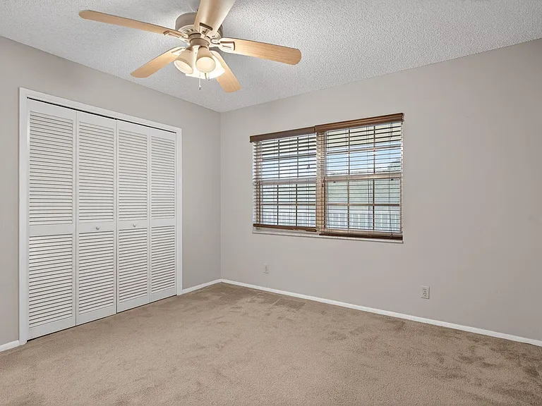 3503 Oaks Way #405 — Photo 15