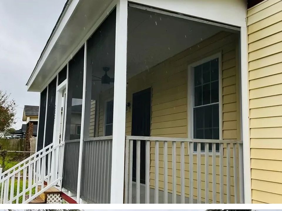 Porch - Right side of house