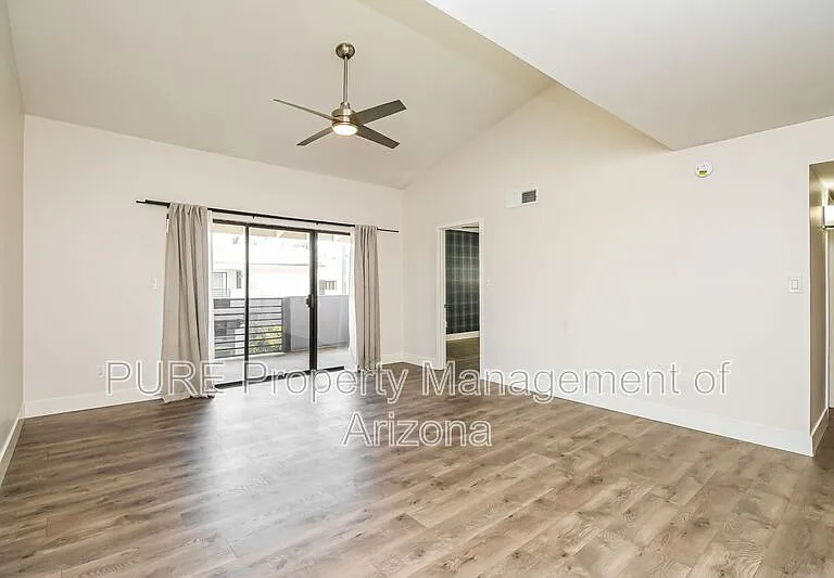 6480 N 82nd St #2234 — Photo 3