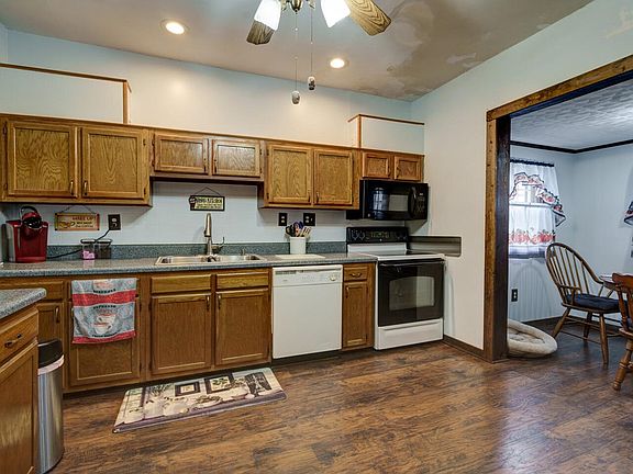 5th image of 4114 Baskerville Rd