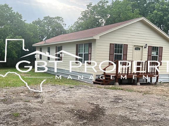 3rd image of 205 N Echols St