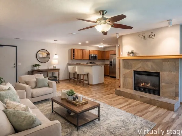 4821 86th St APT 26, Des Moines, IA 50322