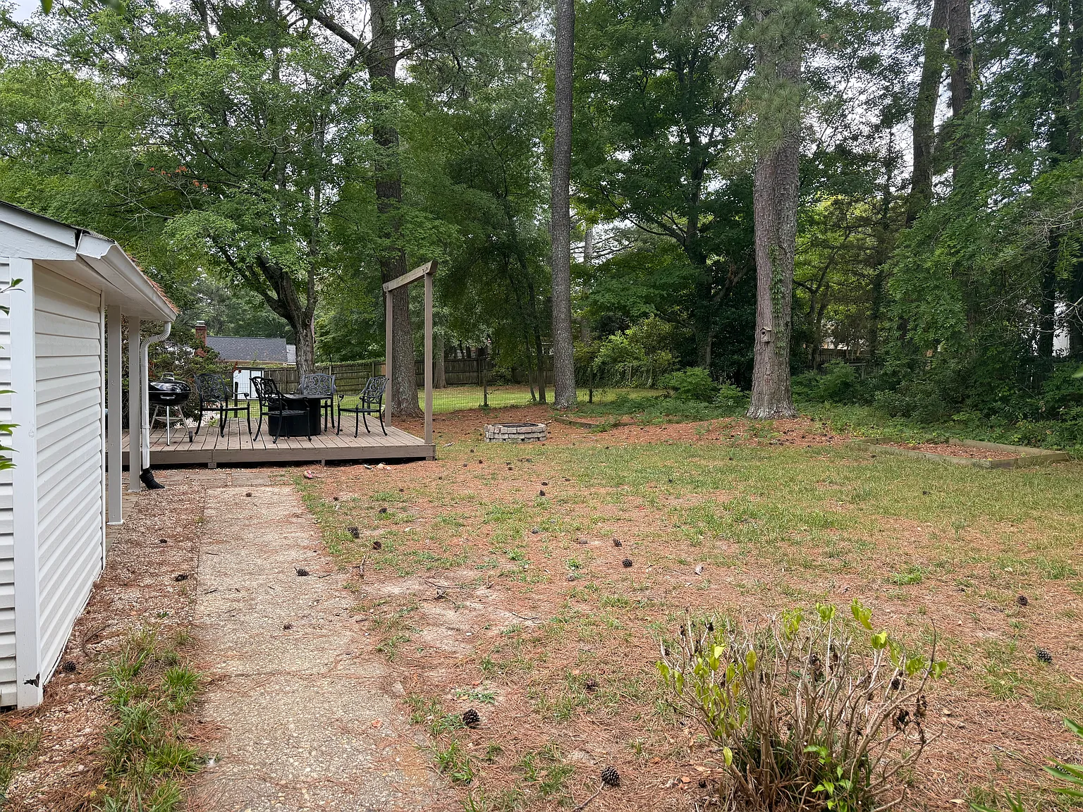 3 bed, 1527 sqft, $2,300 — Photo 3