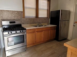 10629 S Calumet Ave FLOOR 3, Chicago, IL 60628