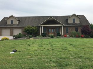 8512 N Ruggles Ferry Pike, Strawberry Plains, TN 37871