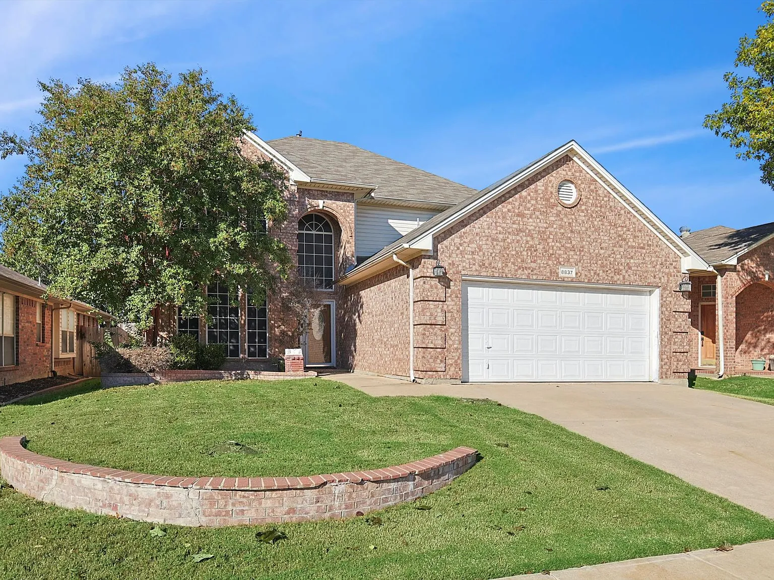 4 bed, 2459 sqft, $2,650 — Photo 3