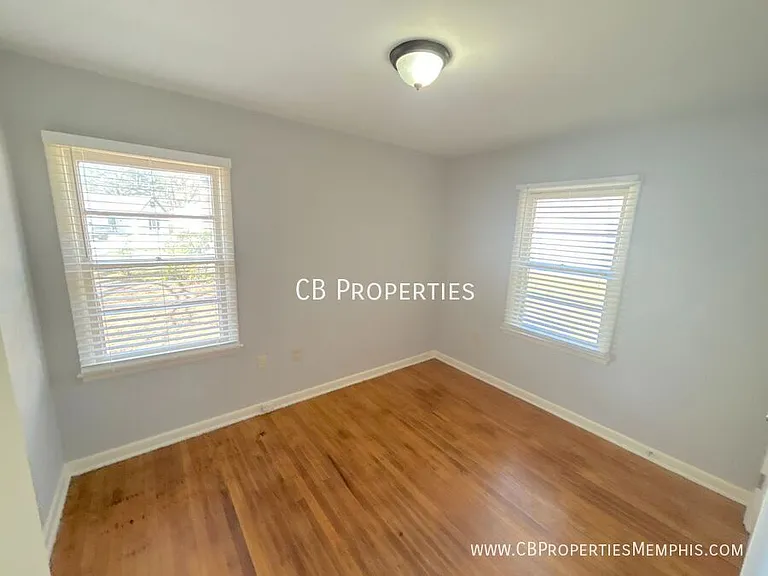 158 Wilson St — Photo 6