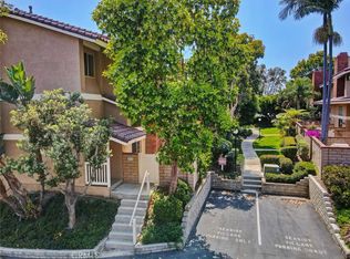 7825 Seaglen Dr, Huntington Beach, CA 92648