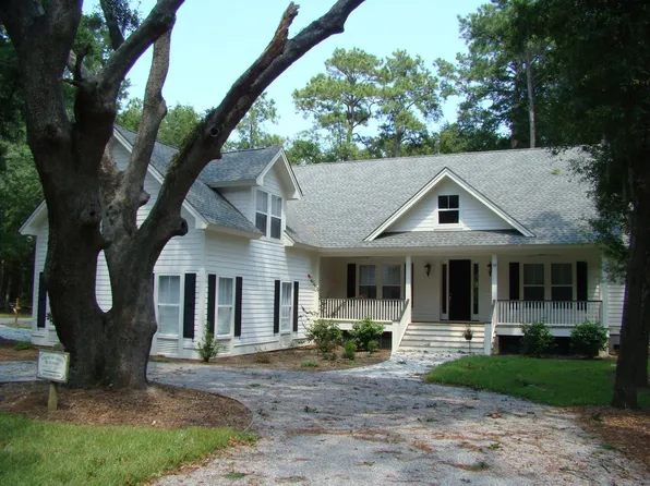 19 Laughing Gull Rd, Hilton Head Island, SC 29928