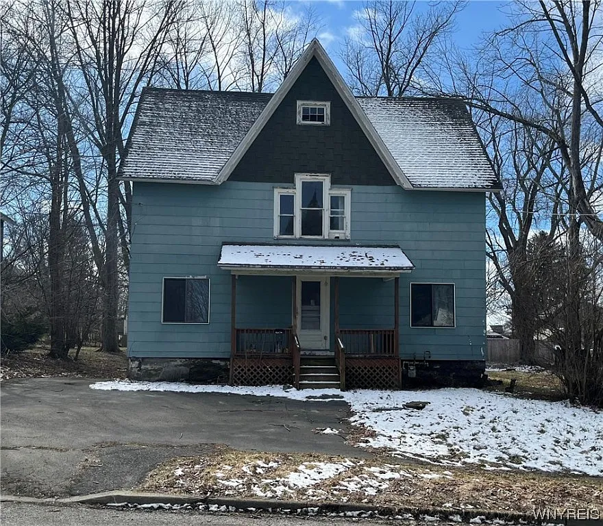 27 Robinson St photo 1