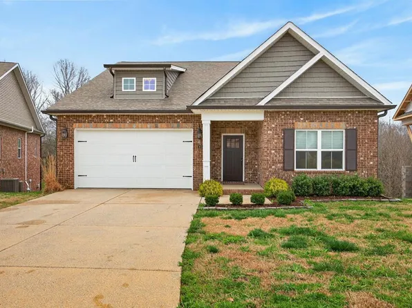 1114 Cross Pointe Dr, Cookeville, TN 38506