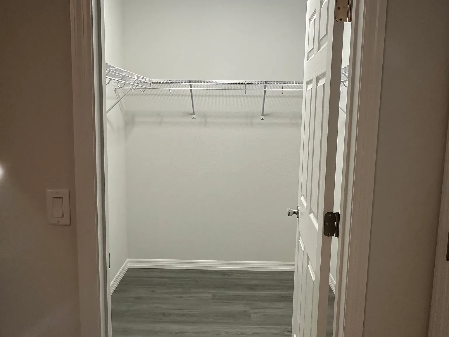 3120 Lamplighter Ct — Photo 4