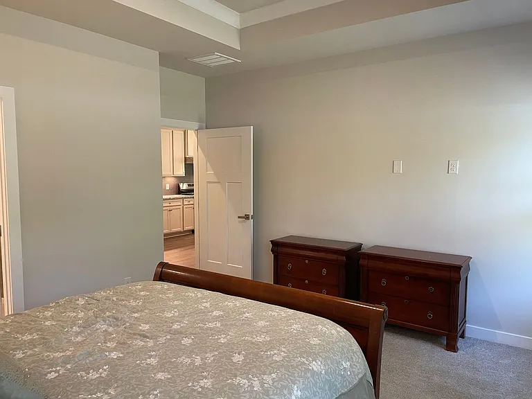 2116 Sounders Ln NE — Photo 13