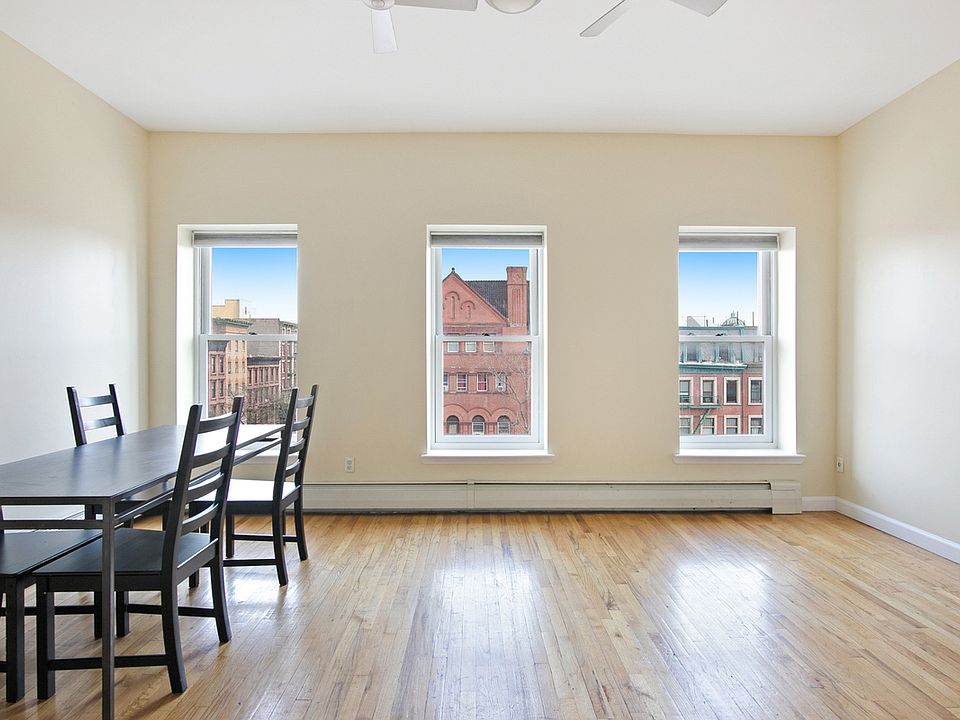 1st image of 255 Lenox Ave APT 3