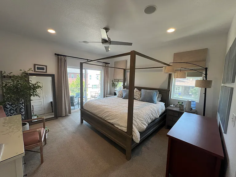 2050 W 67th Pl — Photo 9