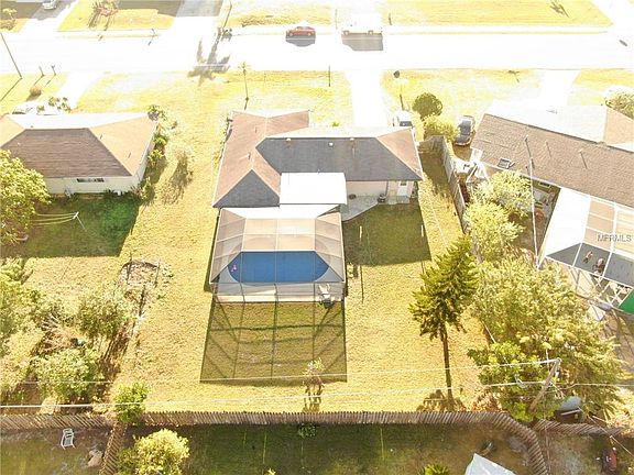 3rd image of 2298 Lake View Blvd
