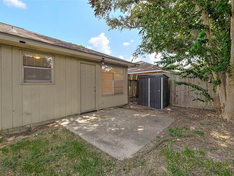 14119 Bella Dr — Photo 18