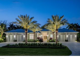 725 Pectin Rd, Naples, FL 34102