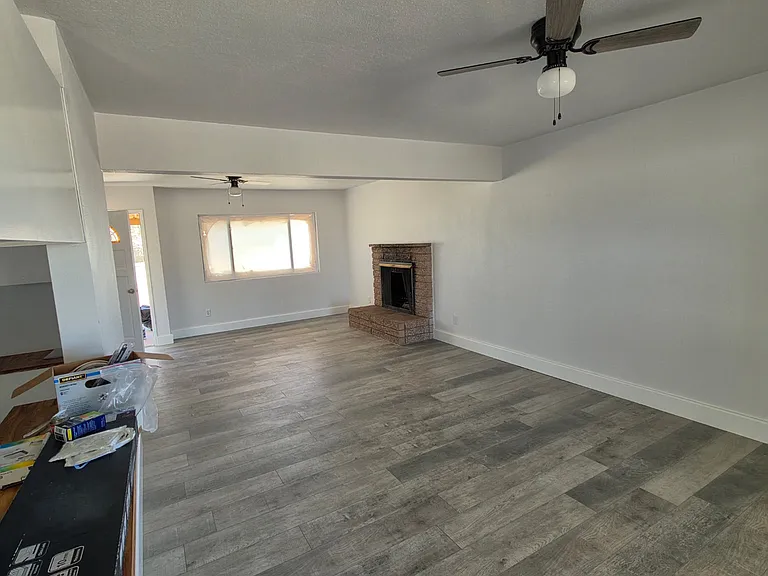 11586 Calcite Ave — Photo 5