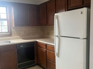 2400 Albany St APT 10, Schenectady, NY 12304