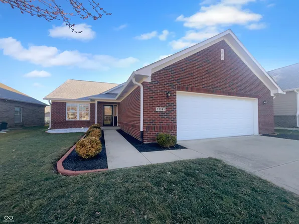 13381 N White Cloud Ct, Camby, IN 46113