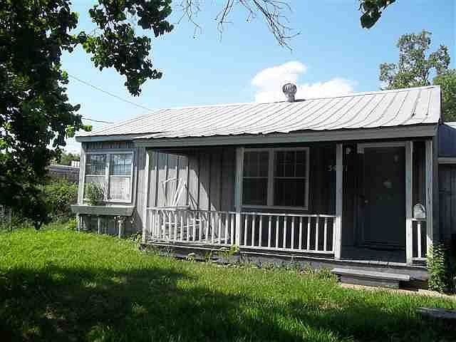 1st image of 3411 Woodrow Dr