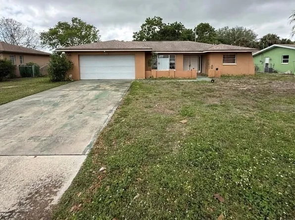 3918 Palm Tree Blvd, Cape Coral, FL 33904