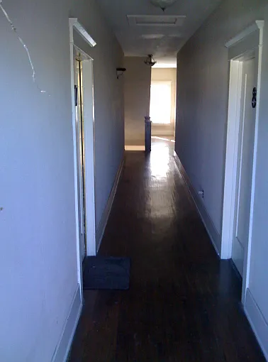 2209 E 10th St — Photo 5