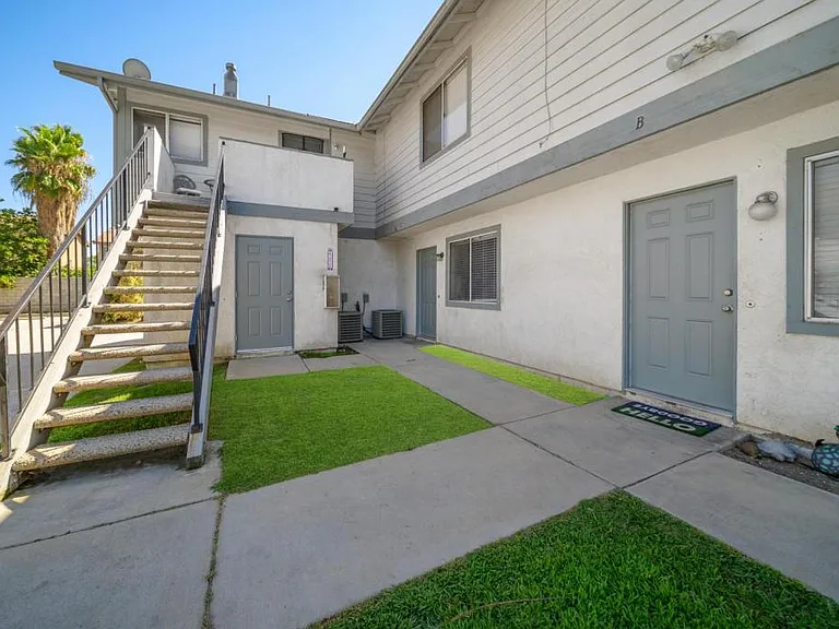 28611 Calle Del Lago #C — Photo 6