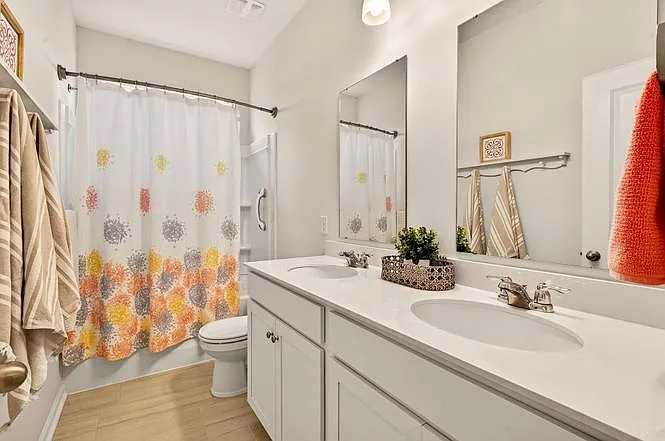246 Silver Creek Dr #1 — Photo 18