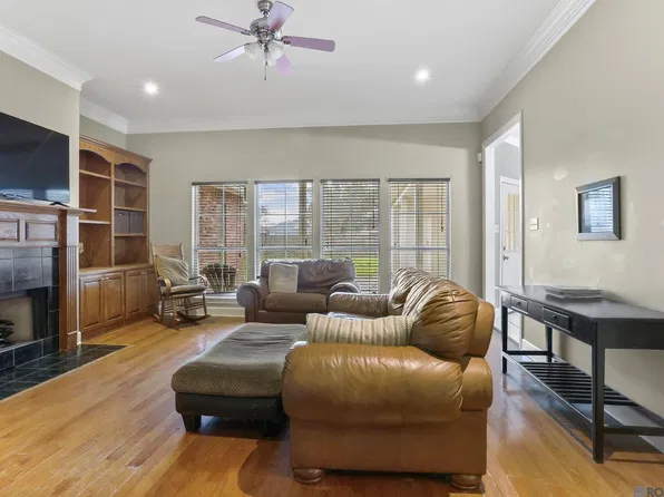 42202 Norwood Rd, Gonzales, LA 70737