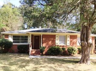 5400 Colonial Cir N, Mobile, AL 36618