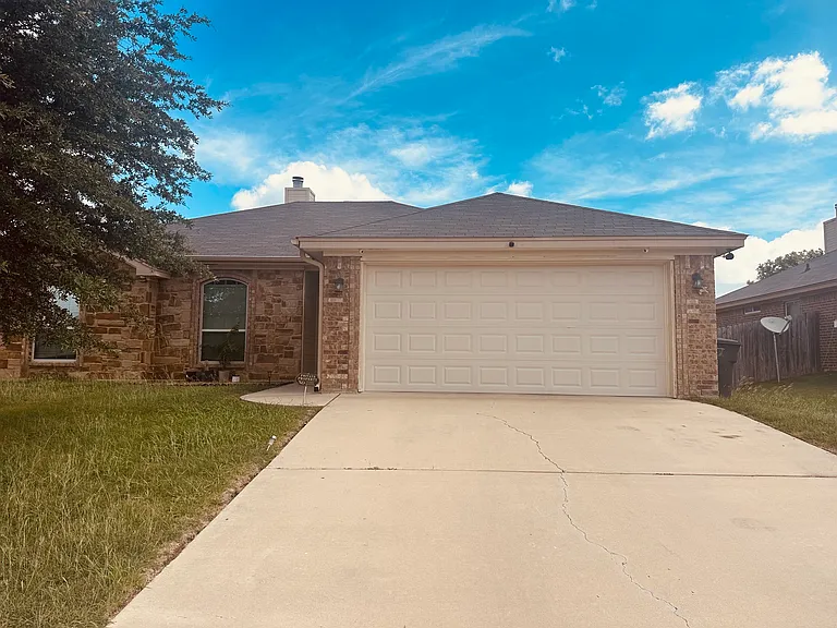 703 W Gemini Ln — Photo 13