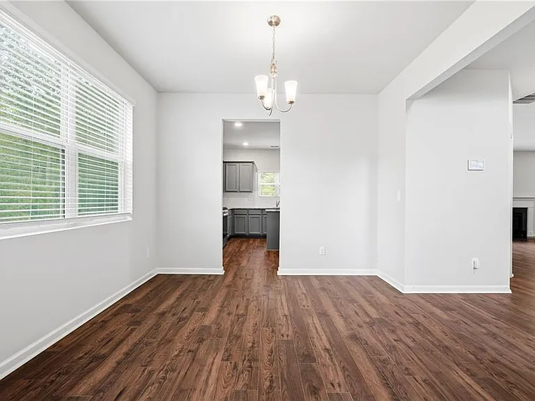 3132 Hawthorn Farm Blvd — Photo 17