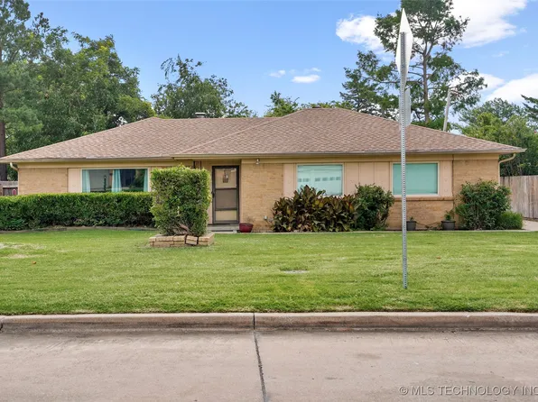4533 S Hudson Pl, Tulsa, OK 74135