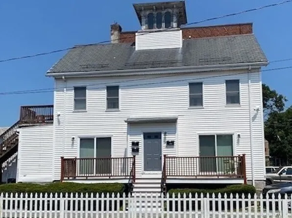 44 Park St, Malden, MA 02148