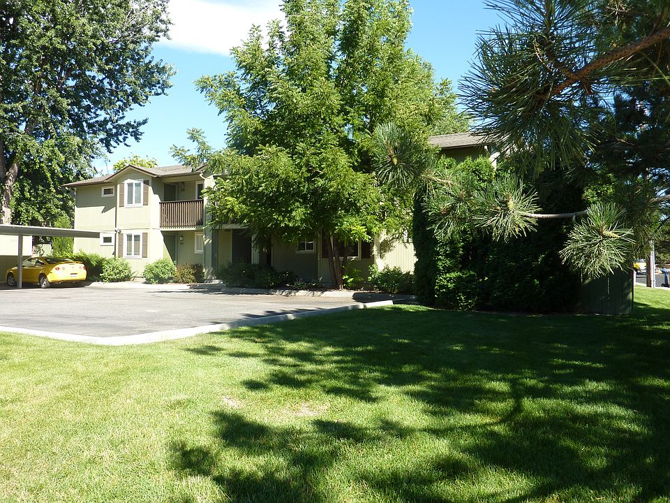 1st image of 3860 W Glendale St APT 202