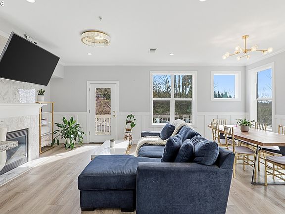 2nd image of 2808 NW Kennedy Ct