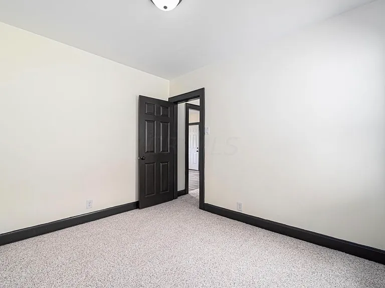 1580 Cordell Ave — Photo 8