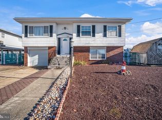 135 E Potomac Dr, Little Egg Harbor, NJ 08087