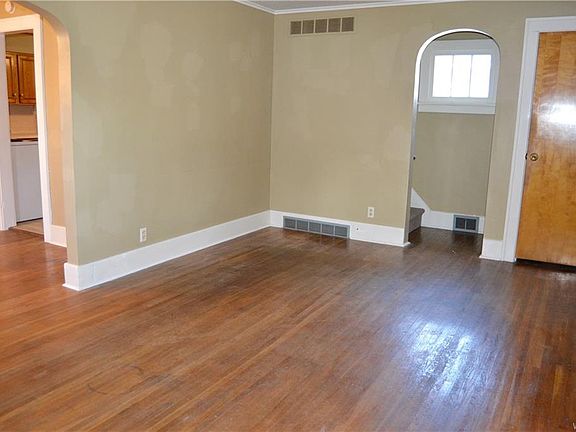 4th image of 91 Linwood Ave