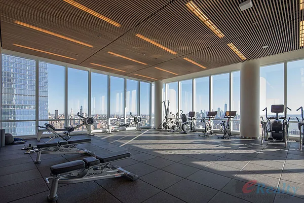 Rented by Gulia Wang, LREB | media 63