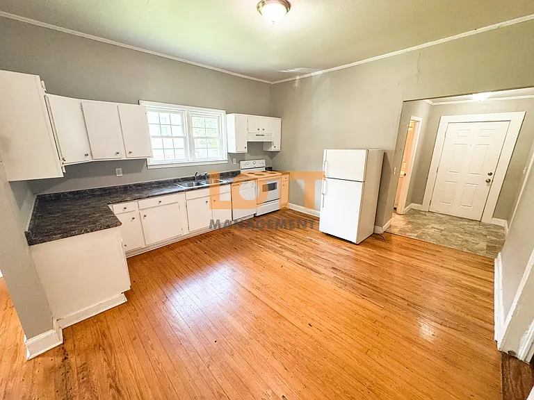 326 Ligon St — Photo 7