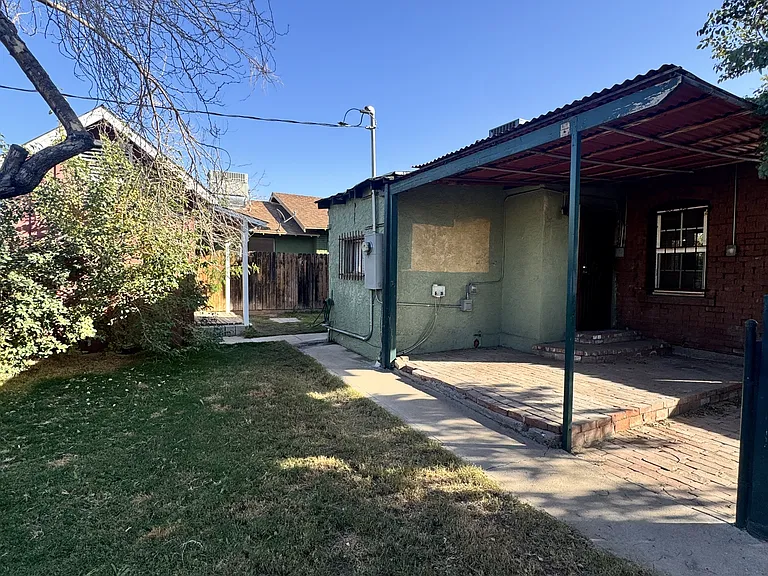 1122 E McKinley St #A — Photo 7
